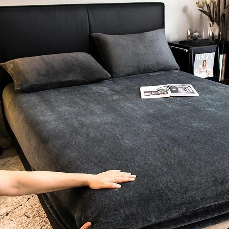 1PC Elastic Mattress Cover Warm Plush Fitted Sheet Velvet Bed Cover Winter Soft Family Double Bed Bedding 90/120/150/180/200cm
