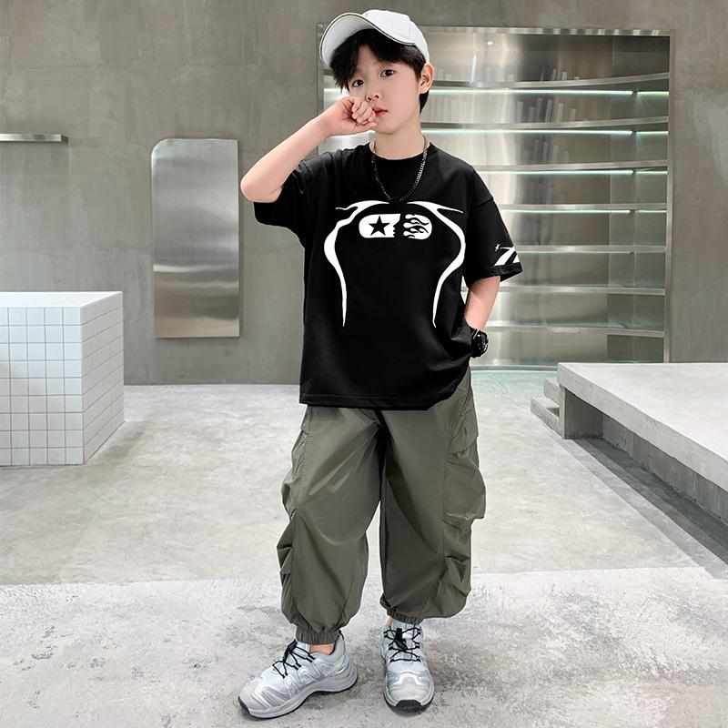 Boys' Summer Set 2026 New Children's Summer Dress, Medium and Large Children's Handsome and Fashionable Short sleeved Pants, Boys' Clothes Trendy