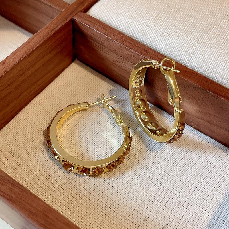 

Геометрические серьги-кольца с бриллиантами Серебряная игла : Роскошная Высококлассная Мода для Женщин