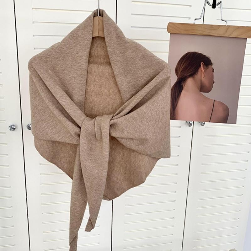 Versatiles Knitted Shawl Light weight Capes Fashionable Breathable Ponchos Warm Winter Accessory
