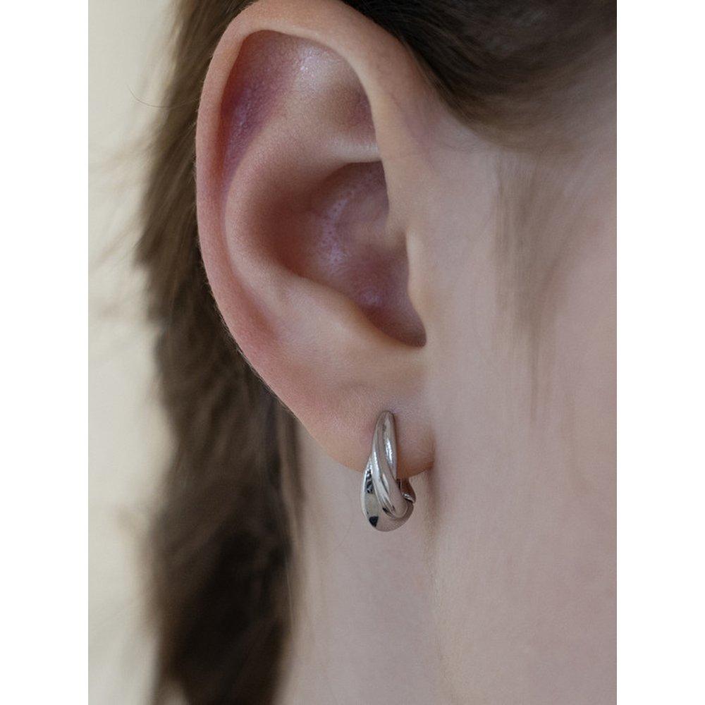 Mystic Twist Hoop Earrings Ec3127 (M/L)