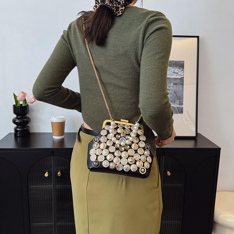 Women's Bag DIY Button Handbag 2025 New European and American Fashion Niche Pearl Messenger Shell Bag