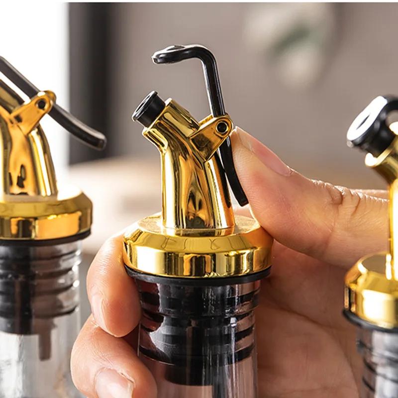 Tappo per Bottiglia d'Olio Guarnizione in Gomma per Alimenti Versatore per Vino Tappo di Blocco Sigillante a Prova di Perdite Beccuccio Spruzzatore Erogatore per Liquore Strumento da Cucina
