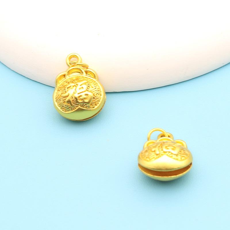 

5 шт. Очаровательный милый подарок Золотой кулон Фуцзы Соединитель Ручная работа Ювелирные изделия Мужчины Женщины Влюбленные Браслет Принадлежности Сплав Аксессуары для DIY