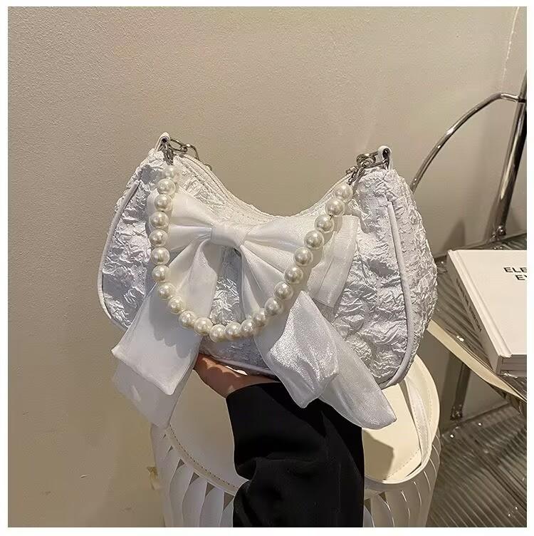 Niche design sweet style bow underarm bag women's summer 2025 new trendy fashion versatile shoulder bag women
