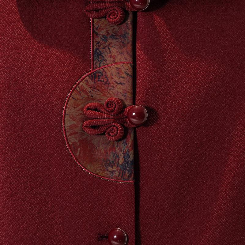 Spring Arrival: Chinese Style Embroidered Woolen Coat for Middle-Aged & Elderly Women - Loose, Stylish Cardigan