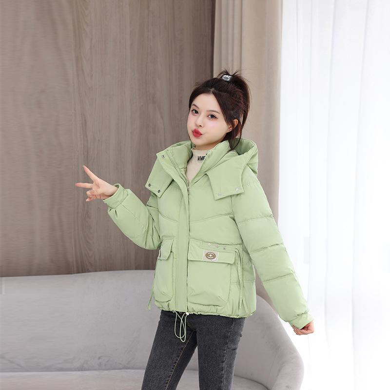 

Женская новая зимняя модная теплая стеганая одежда с пуховым наполнителем, маленькая стеганая куртка студенческого типа с капюшоном L светло-зеленый