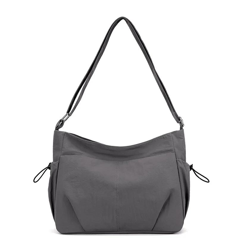 Borse a Tracolla da Donna in Nylon Impermeabili Semplici Borsa a Spalla da Donna di Grande Capacità Leggera Tinta Unita Multitasche Borsa Tote Femminile