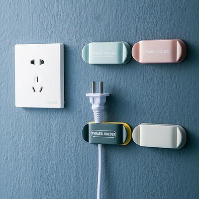 1 Stück selbstklebender Stecker mit doppelseitigem Klebeband, Kreativer Kunststoffhaken für Datenkabel