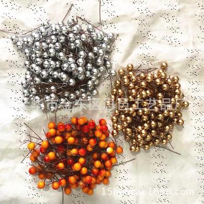 Set of 10 Gold & Silver Foam Red Berries - 100 Cherry Pearlescent Fruit Heads for Christmas Decoration.