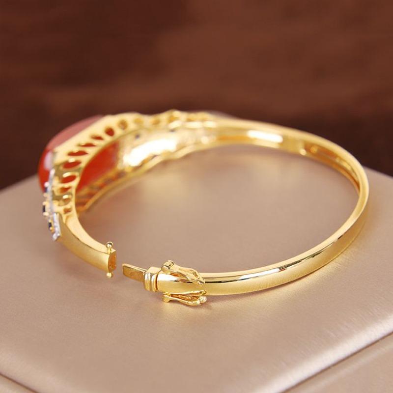 Southern Red Tourmaline Charm Bracelet For Women Female Retro Ethnic Style Red Bangles Ancient Gold Craft Banquet Jewelry