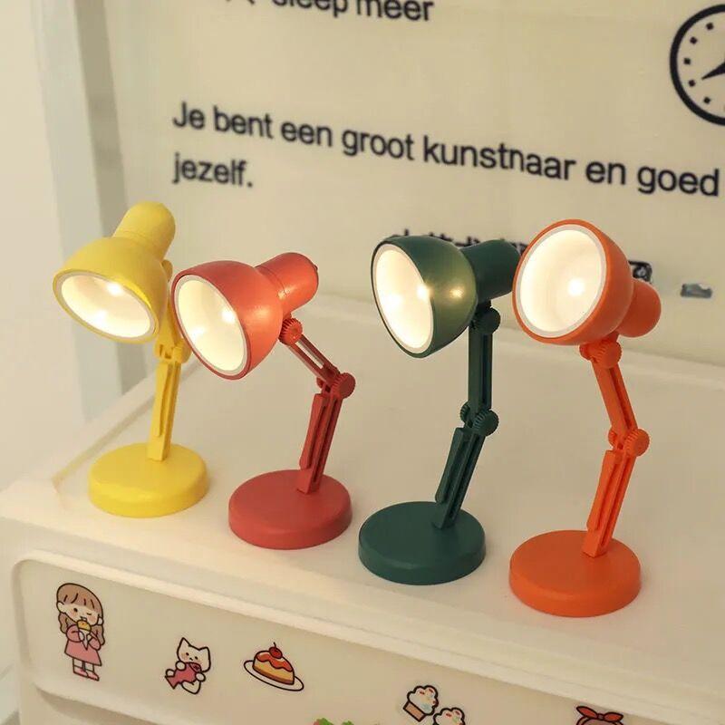 Mini lampă de birou creativă LED pliabilă, portabilă, lumină de noapte mică, culoare caldă, lampă de birou pentru lectură, cu clemă