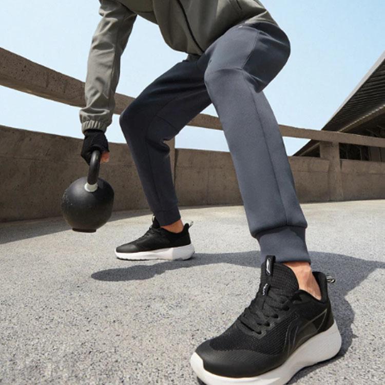 Li-Ning Fitness Series Solid Color Tapered Knit Sports Pants Men Bottoms Cool-Black AKLT439-3