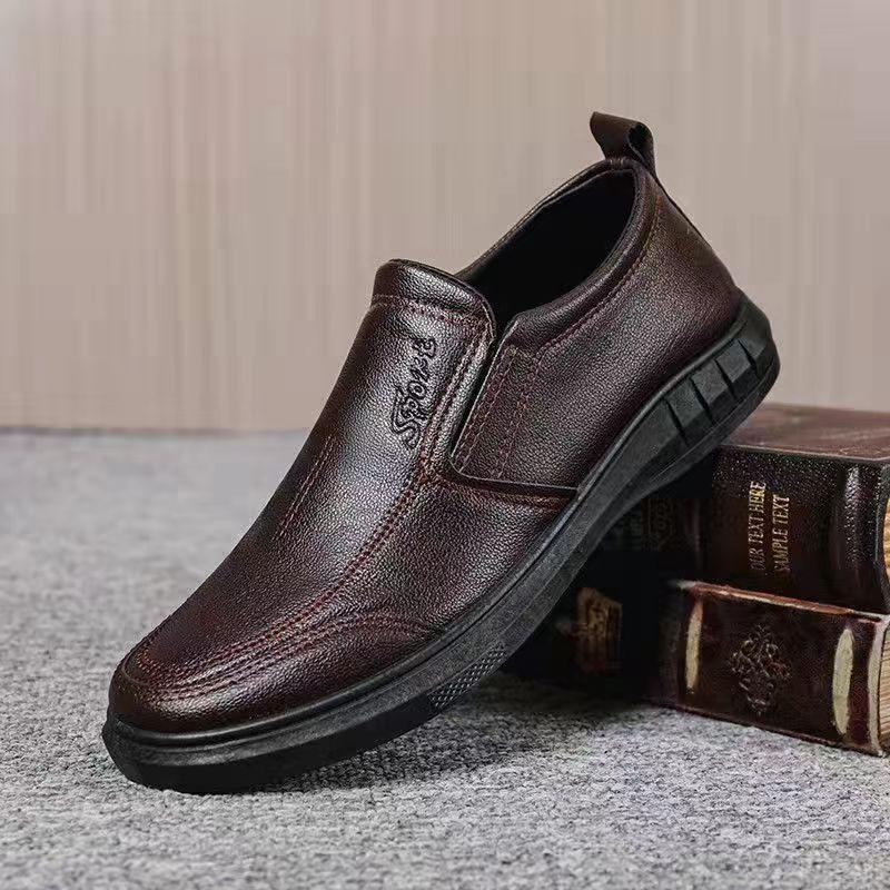 Men's spring new leather shoes men's pure black casual shoes lazy shoes soft-soled shoes