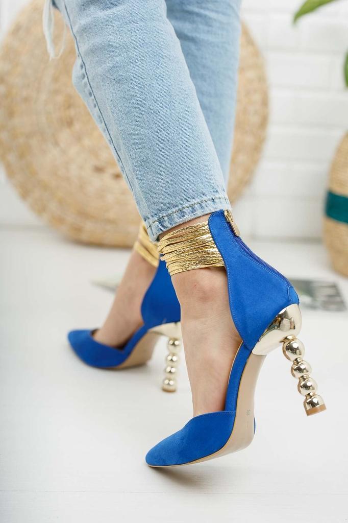 Damenmode-Stil, besondere Designer-High-Heels-Schuhe