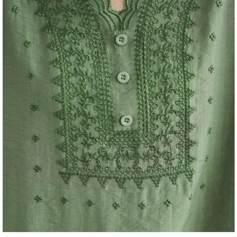 Plus Size Women Loose Embroidered V Neck Three Quarter Sleeve Casual T Shirt Top