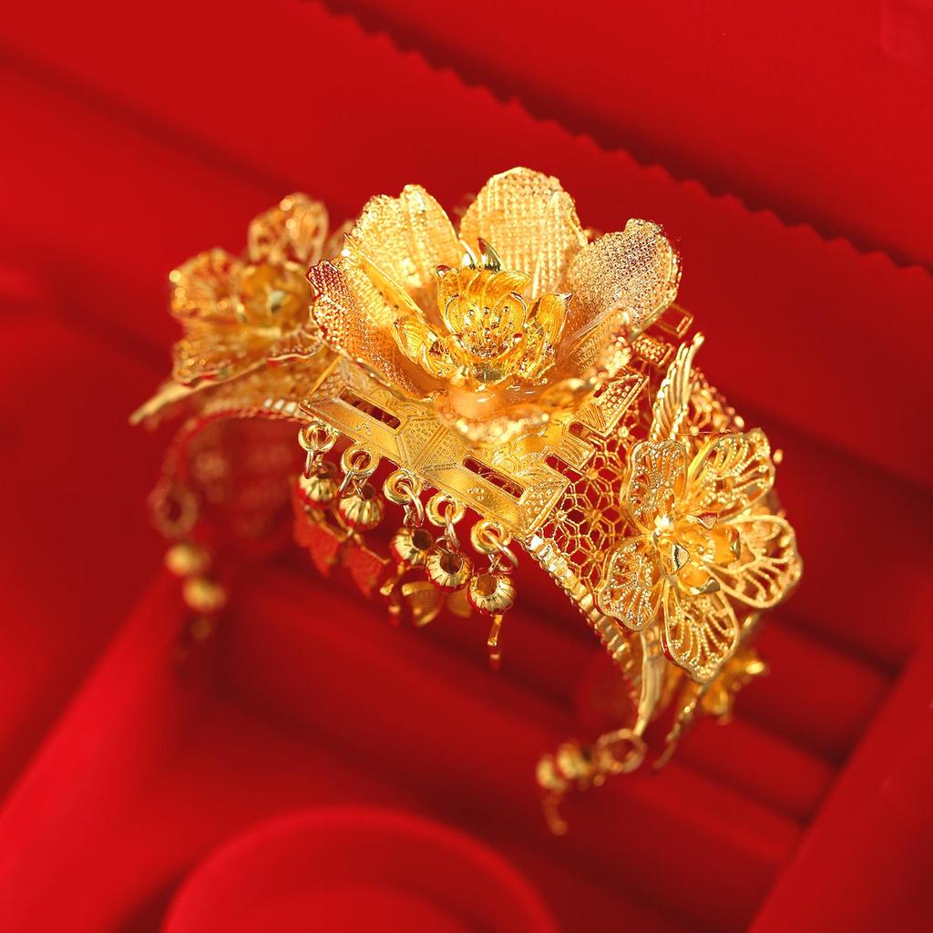 Chinese Dragon & Phoenix Retro Gold Bangle for Bride Xiuhe Dress