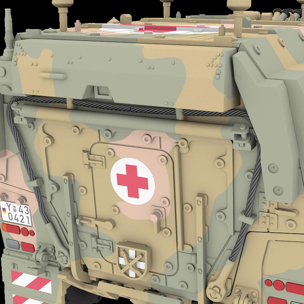 Revell 1/72 Scale German GTK Boxer sgSanKfz Plastic Model Kit 03362 (Combat Vehicle)