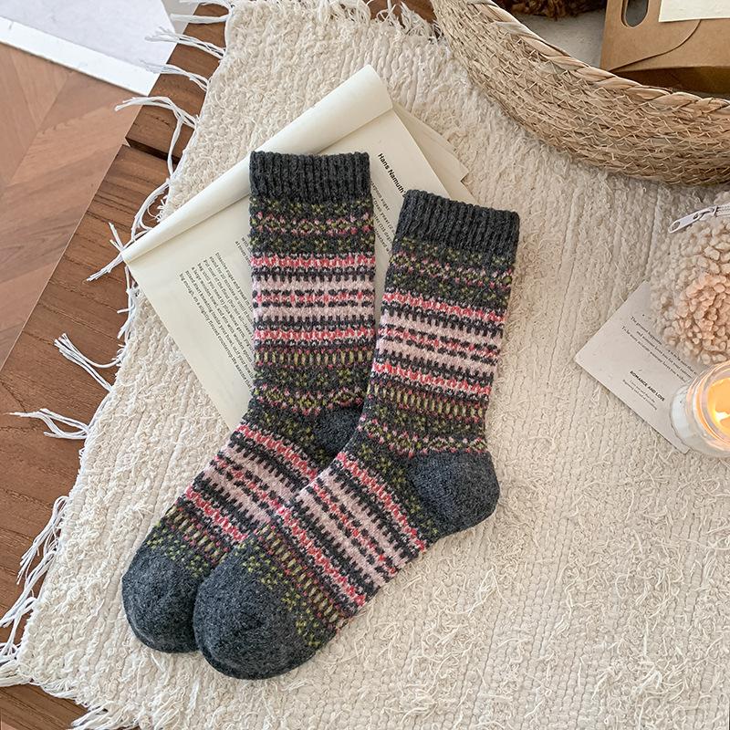 Fell Island Wool Children's Mid-length Autumn-winter Waterproof Padded Thick and Warm Winter Girls' Long Socks