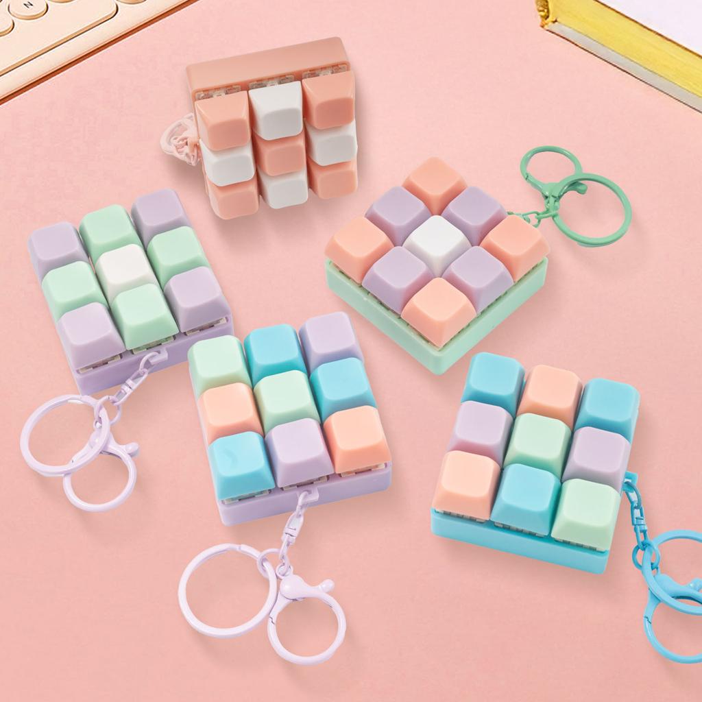 9 Keys Keyboard Fidget Keychain Antistress Keyboard Button Fingertip Key Cap Pendant Stress Relief Toys for Children Adults Gift