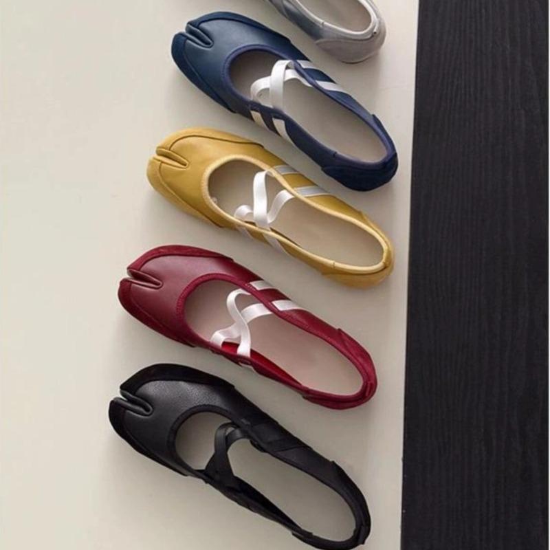 New Super Soft Leather Red Shoes Ballet Pig's Feet Split-toed Women's Shoes Mary Jane Shoes Women's Flats