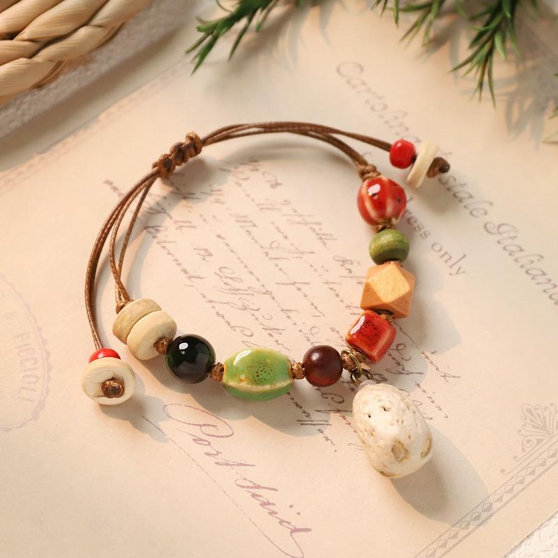 Retro Natural Plant Fruit Bracelet Hand Woven Acorn Hand Rope Women's Niche Literary Bracelet