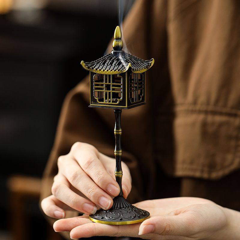 Chinese Palace Lantern Incense Burner Alloy High Foot Creative Tent Sandalwood Incense Burner Home Aromatherapy Burner