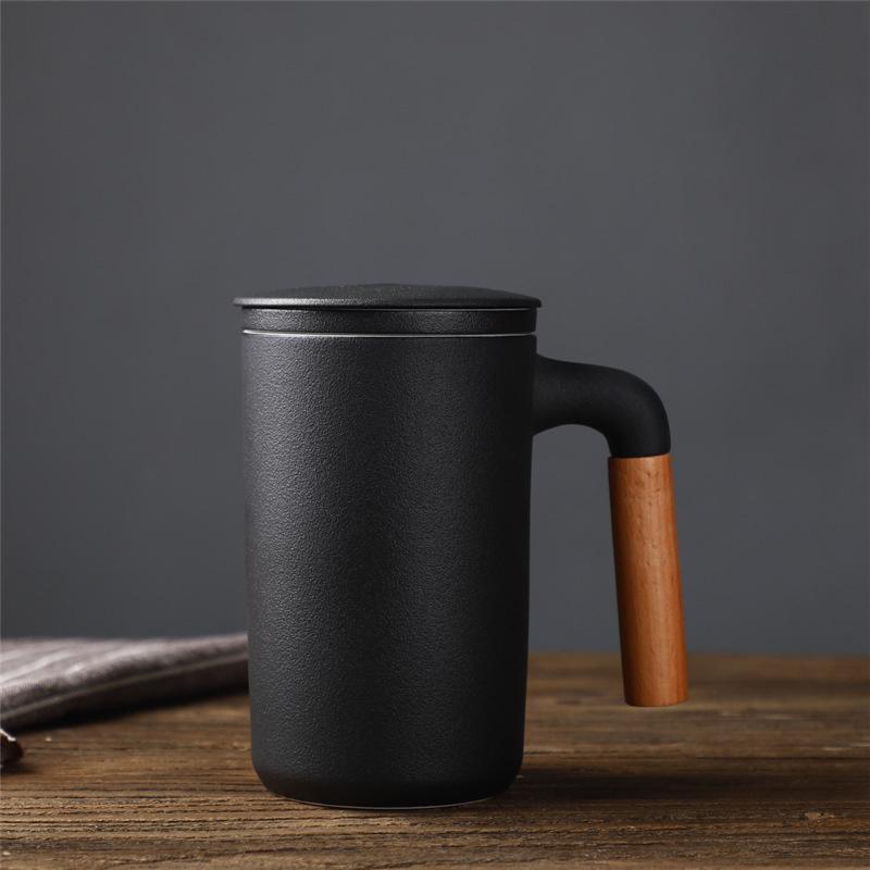 Japanese Style Stoneware Ceramic Mug With Filter Wooden Handle Flower Tea Cup with Lid Tea Water Separation Drinkware Gift