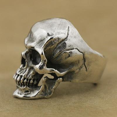 Classic Punk Hip Hop Skeleton Men Ring Vintage Skull Red Eyes Finger Accessories