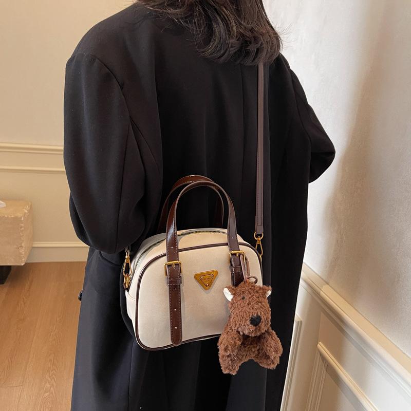 Retro handbag women's 2025 autumn and winter new contrasting color fashion bowling bag shoulder bag