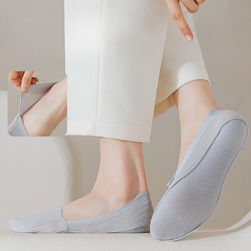 Women's Summer Ice Silk Invisible Socks Macaron Solid Color Cotton-soled Sweat-absorbing Boat Socks White Sneakers Versatile Short Socks