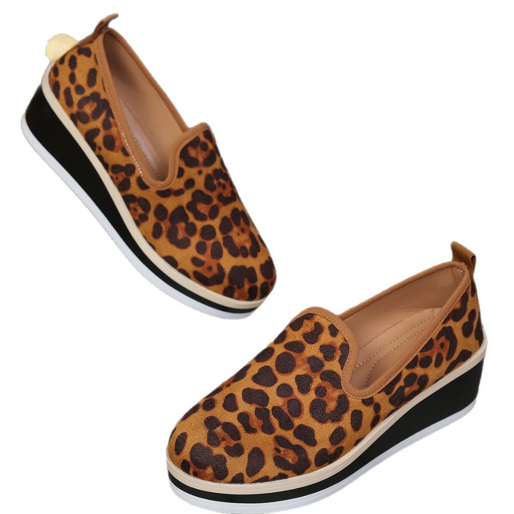 Handel duże rozmiary panterka koturn okrągły nosek buty jednoczęściowe 22 wiosna nowe europejskie i amerykańskie okrycia wierzchnie mokasyny buty jednoczęściowe