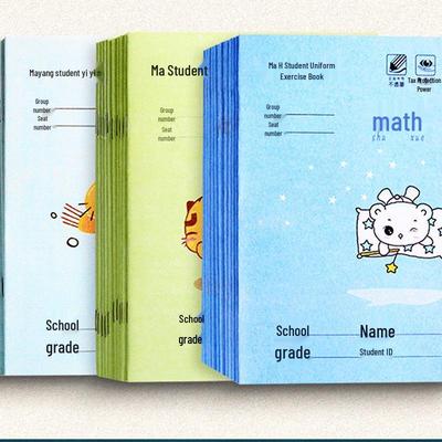 Quaderno a Quadretti Elementare per Cinese, Matematica, Inglese, Compiti, Scrittura e Pinyin.