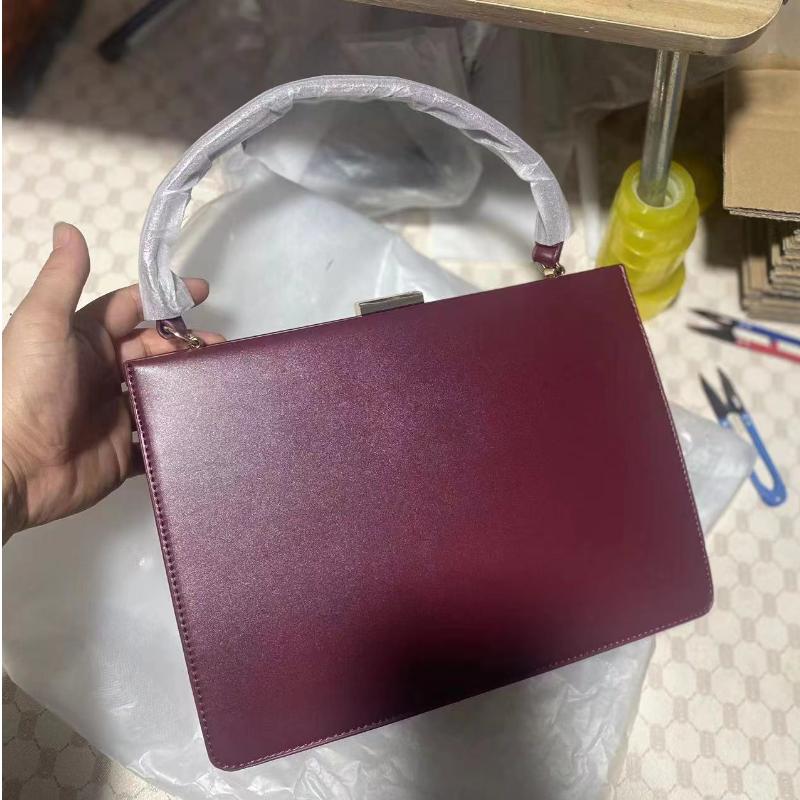 Luxury Simple PU Leather Top Handle Bags for Women Vintage Female Clip Closed Underarm Bags Fashion Solid Color Ladies Handbags