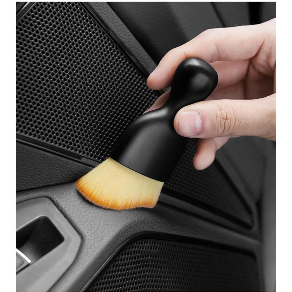 Spazzola per la pulizia degli interni dell'auto, spazzole per la pulizia della pelliccia morbida con conchiglie, spazzole per la rimozione della polvere dalle fessure, strumenti per la pulizia dei dettagli