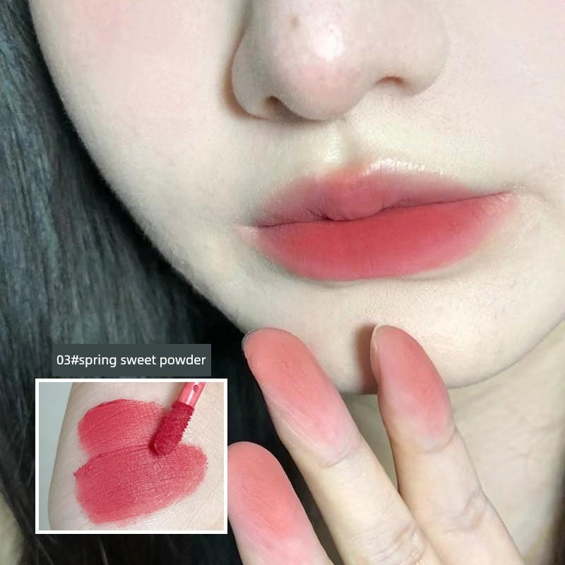 Xiaoyu Haitang Recommends the Spring Season Lip Glaze, a Matte Mist Finish, Brightening, Non-Stick Cup Lipstick In Natural Nude Color
