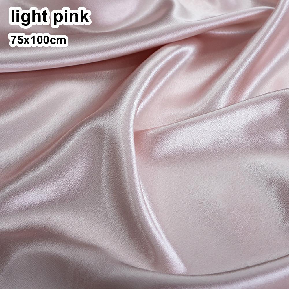 

1Pcs 75x100cm Crystal Satin Props Nail Polish Smooth Photo Background Cloth Glossy Fabric Handheld Decoration Cloth светло-розовый