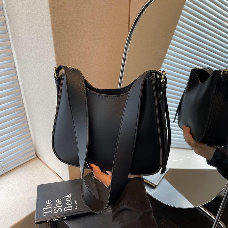 Retro Small Bag Women's Summer Versatile New Simple Shoulder Messenger Bag Bucket Bag