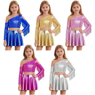 Costume de Danse Jazz pour Filles Métallique Brillant Top Court Une Épaule Manches Longues Franges Jupe Plissée Coupe A