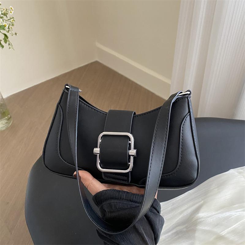 Temperament Simple and Fashionable Shoulder Bag Women's Spring New Versatile Underarm Bag Korean Version of Women's Bag
