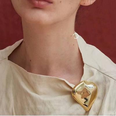 Fashionable and Simple Shiny Brooch