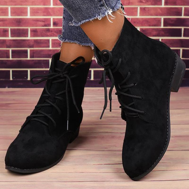 Móda 2025 Podzim Zima Kotníkové boty z umělé semiše Dámské Retro Černé Šněrovací boty Žena Plus Size 36-43 Špičaté kotníkové boty Dámské