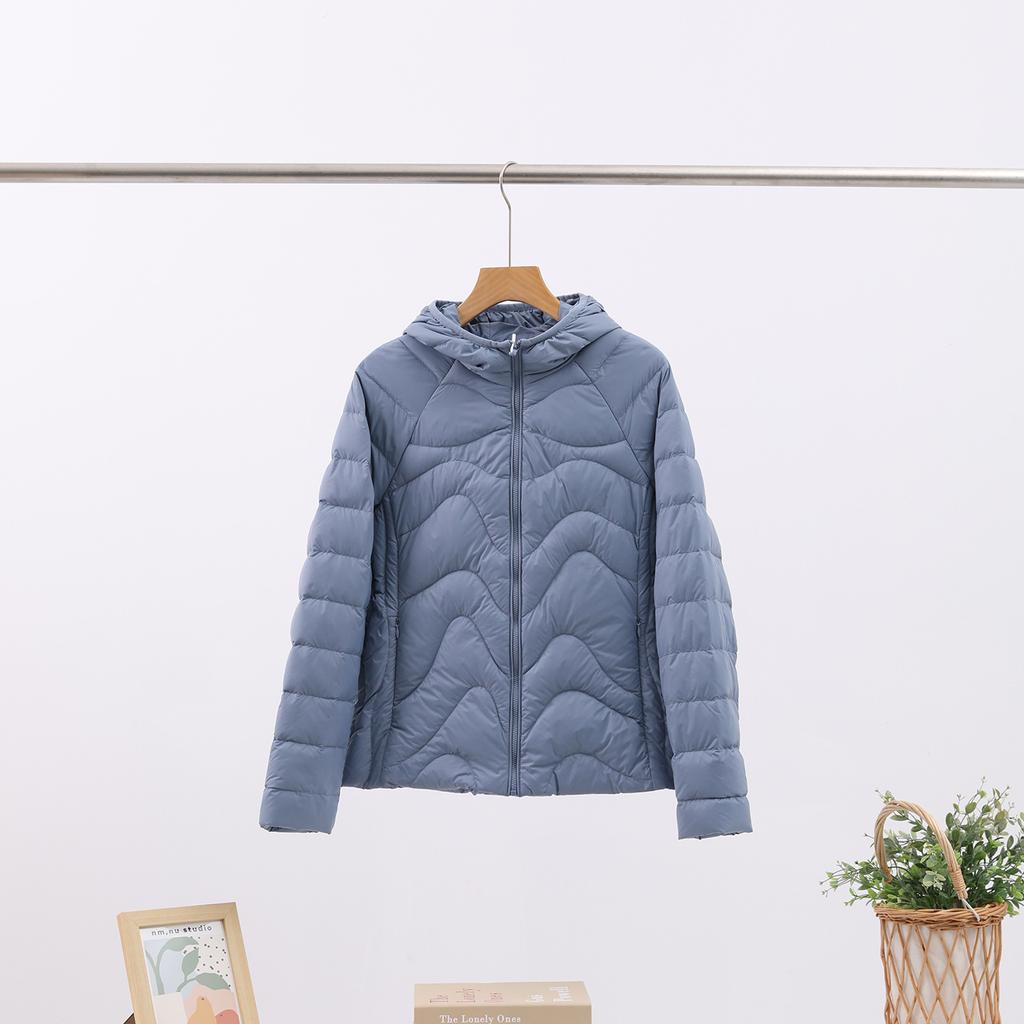 Light and Thin Down Jacket Women's Autumn and Winter White Duck Down Short Hooded Light and Convenient Thin Warm Jacket Tide