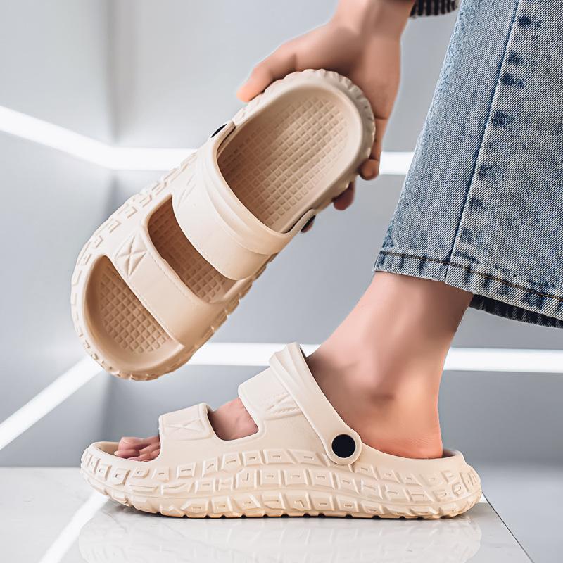 Sandals summer wear non-slip men's cool slippers fashion trend versatile thick bottom step on shit feeling comfortable beach shoes
