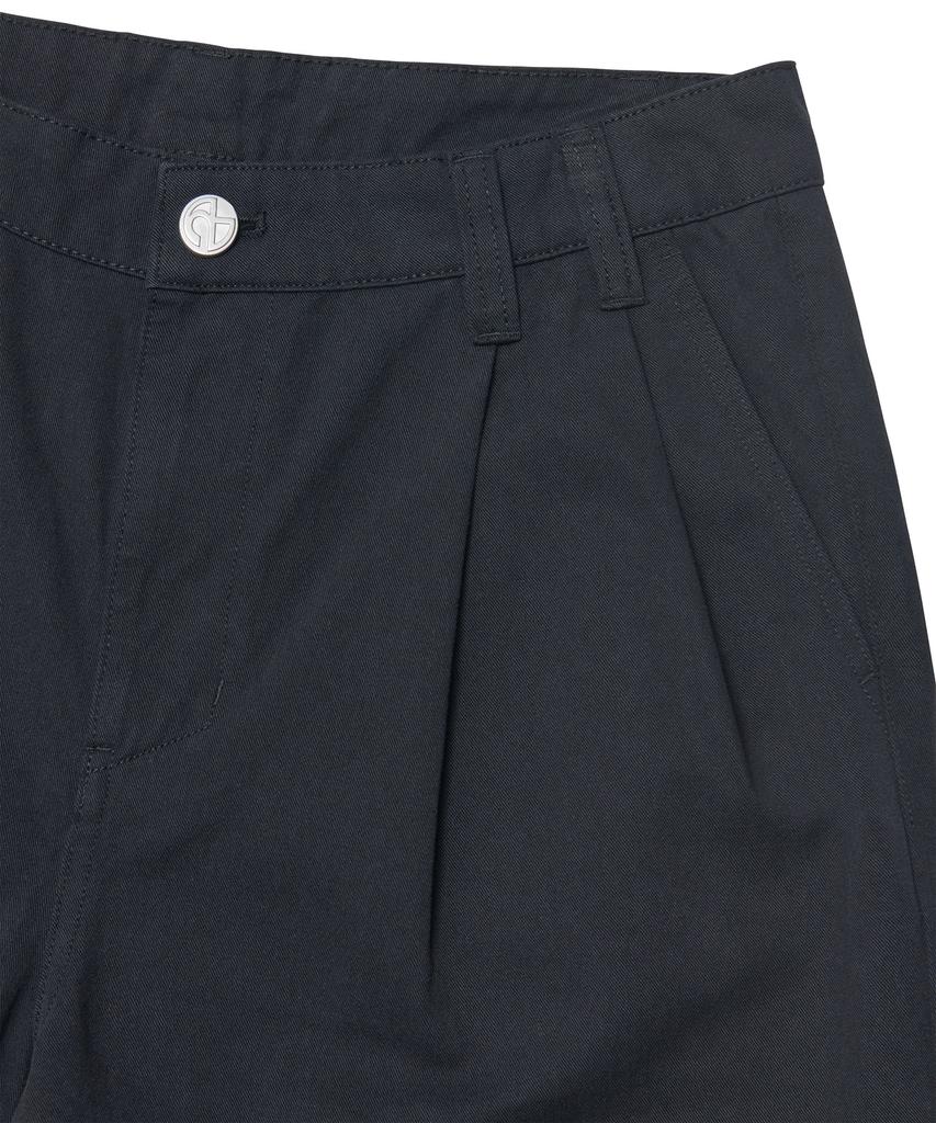 Nomaenyueol Loose Fit Two-Tuck Pants - Black