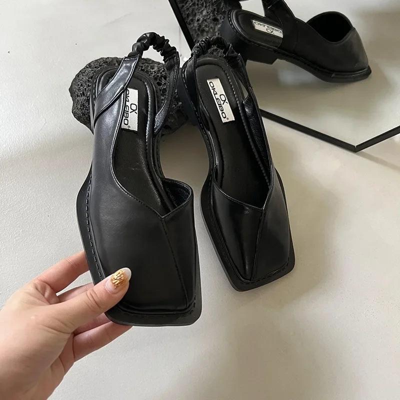 Mode 2024 Sandales pour femmes Mode Bande élastique Cuir Chaussures décontractées Été Sandales Baotou pour femmes Talons carrés Plates Sandalias Mujer