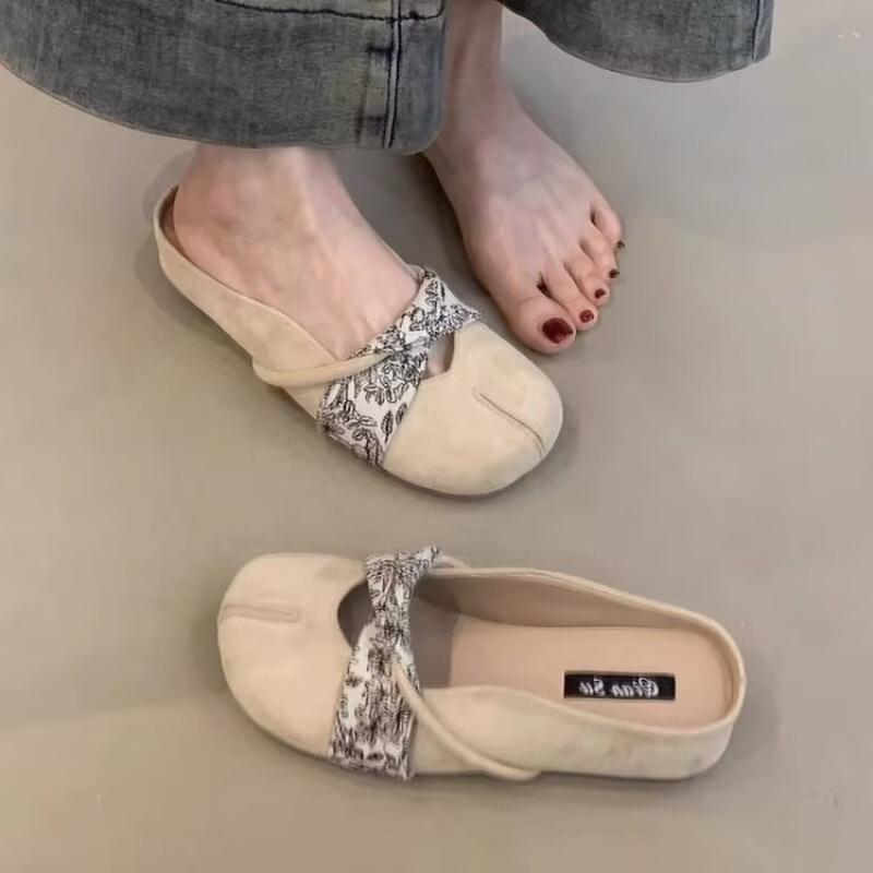 French bag head half slippers women's outer wear 2025 new suede with skirt summer lazy sandals heel-free single shoes