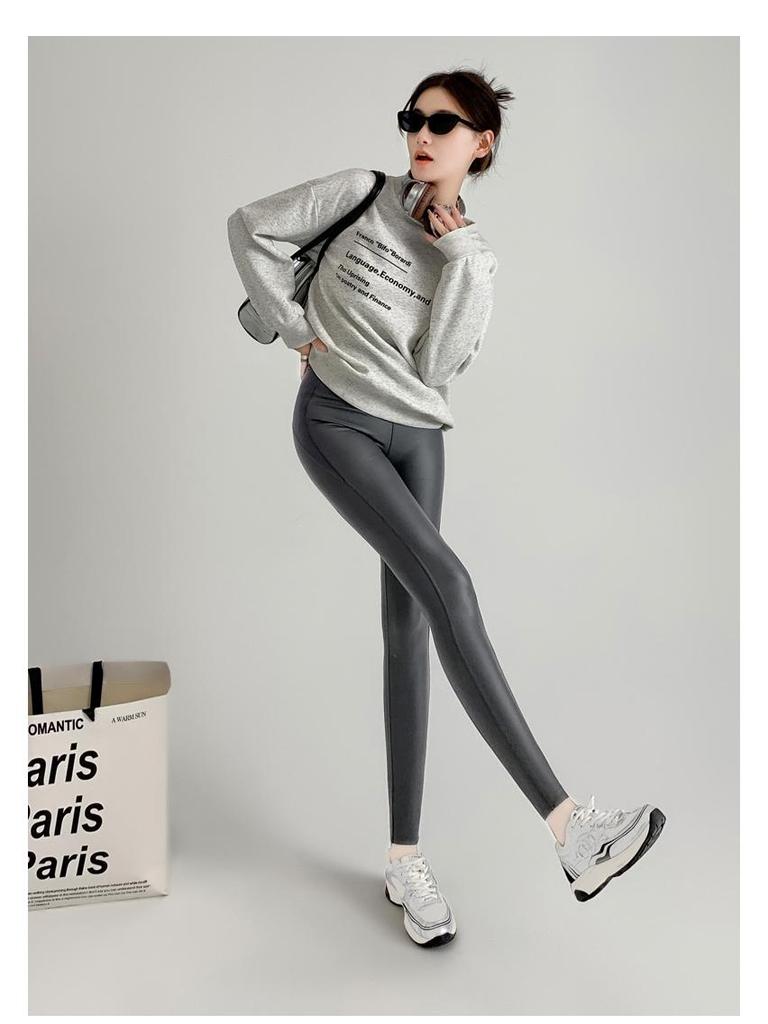 Dámské kožené jógové kalhoty s vysokým pasem a sametovou podšívkou na štíhlé postavy