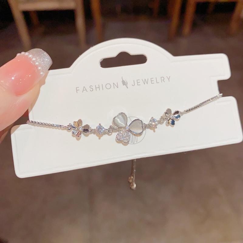 Women Luxury Niche Zircon Cat Eye Stone Petal Leaf Bracelet Fashion Jewelry