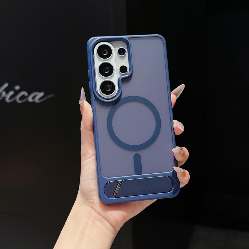 Skin Matte Magnetic Suction for Samsung S26UItra Integrated Bracket, Mobile Phone Case S25Ultra Premium Sense All-inclusive